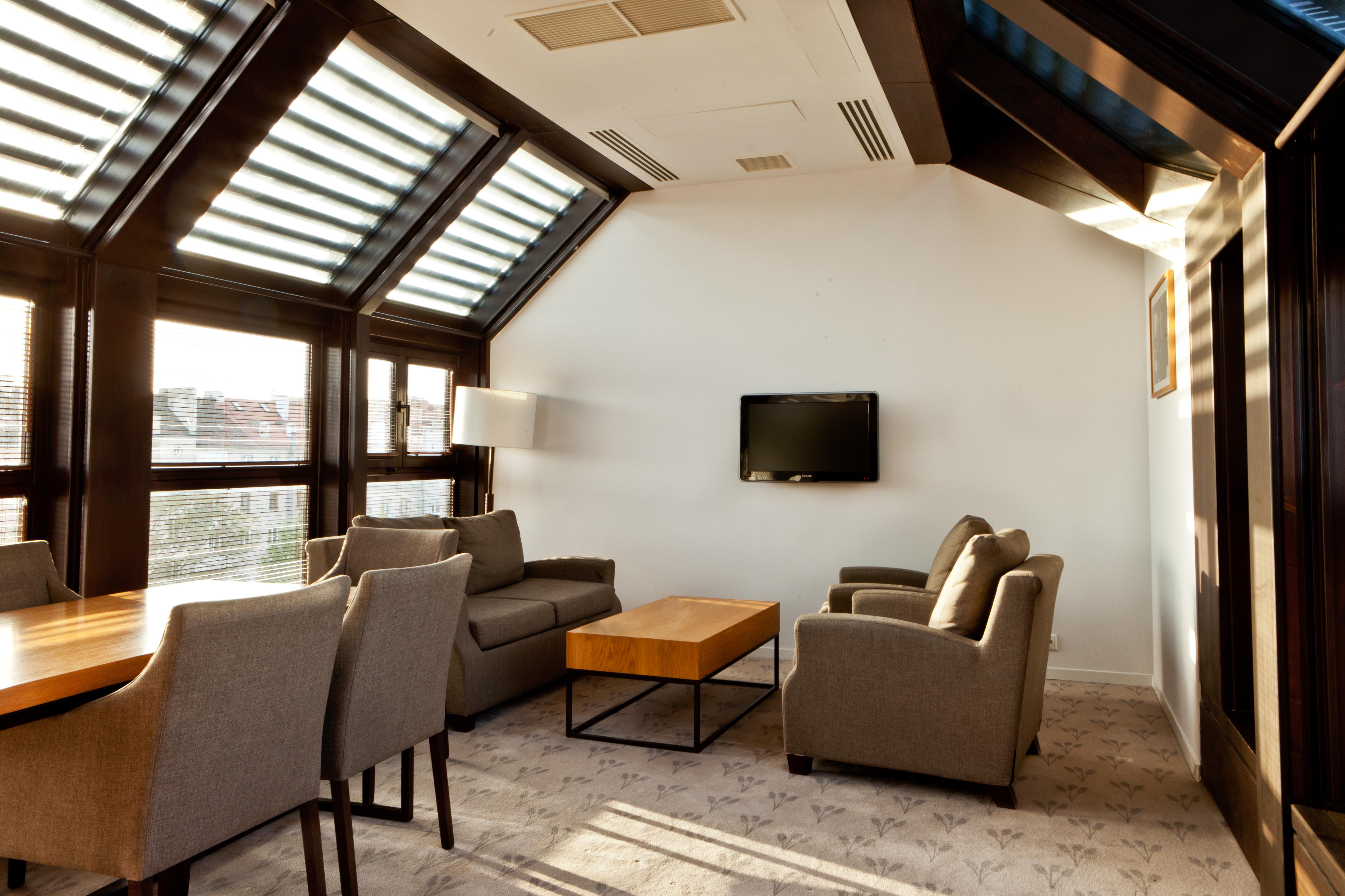 The Granary - La Suite Hotel Wroclaw Exterior photo The Sky Bar