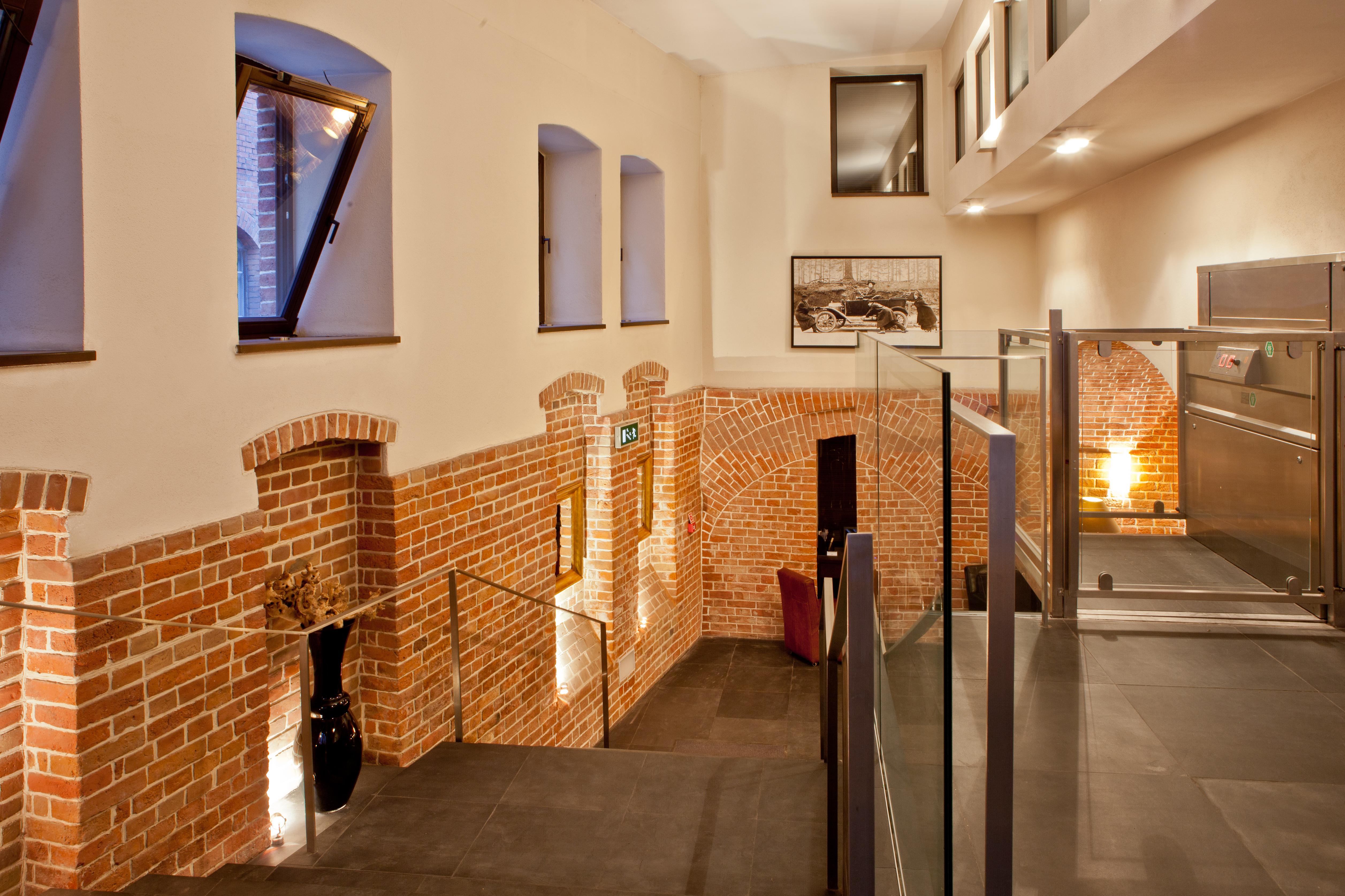 The Granary - La Suite Hotel Wroclaw Exterior photo The interior of the museum